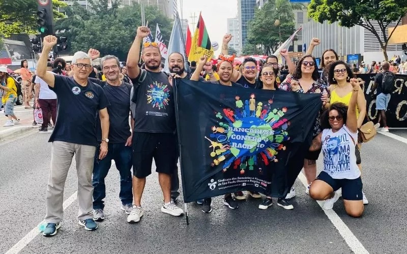 Igualdade de oportunidades, de direitos, respeito à vida: Sindicato atuante na luta pelos direitos LGBT e contra o racismo (Crédito: Seeb-SP-Cedoc)