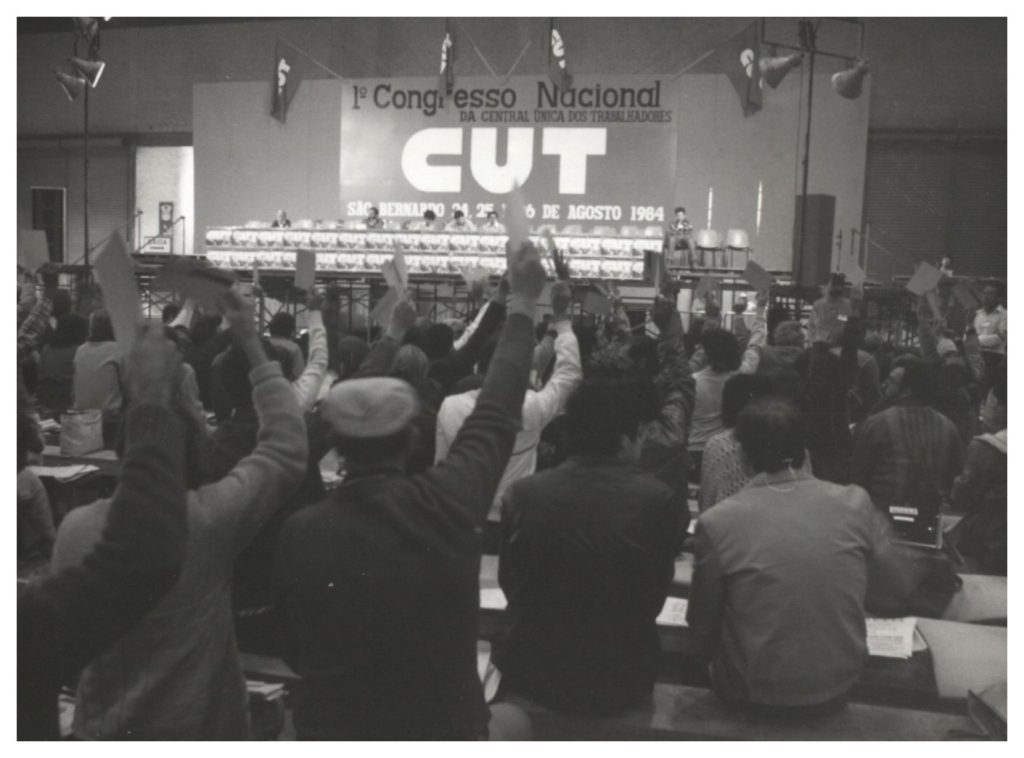 Criada em 1983, a CUT foi fundamental para a unificação da luta dos bancários em 1985 e da pauta da classe trabalhadora em todo o Brasil (Crédito: Raul Junior - Seeb-SP/Cedoc)
