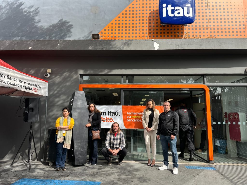 Sindicato promoveu uma série de protestos contra o fechamento de agências do Itaú, como a do Mandaqui (Crédito: Imprensa/Seeb-SP)